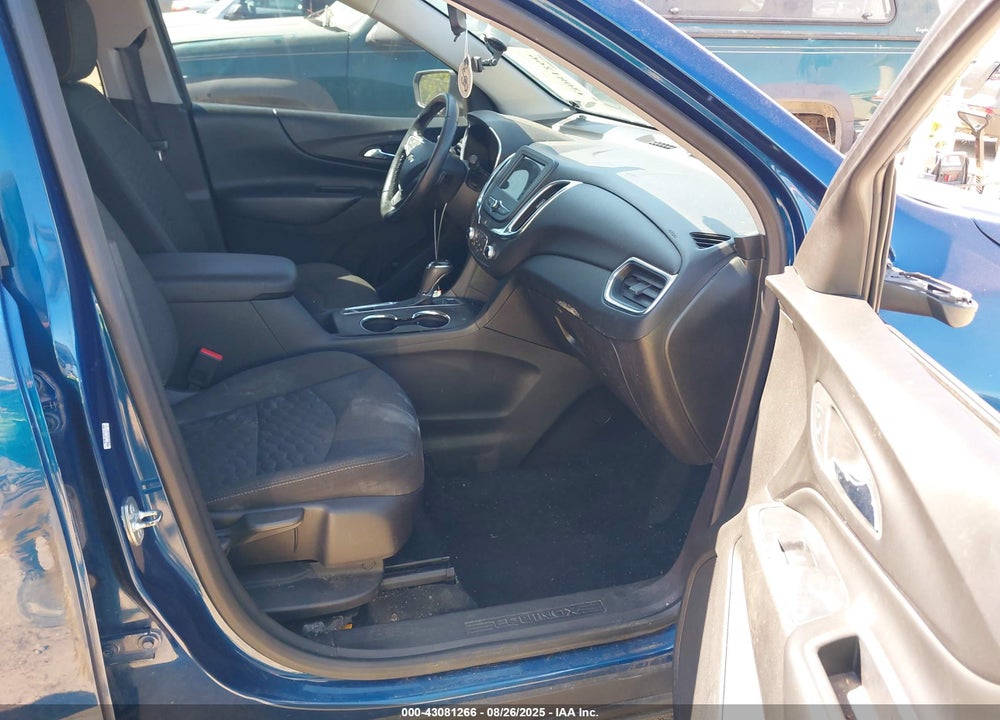 2019 CHEVROLET EQUINOX VIN: 3GNAXUEV5KL186059