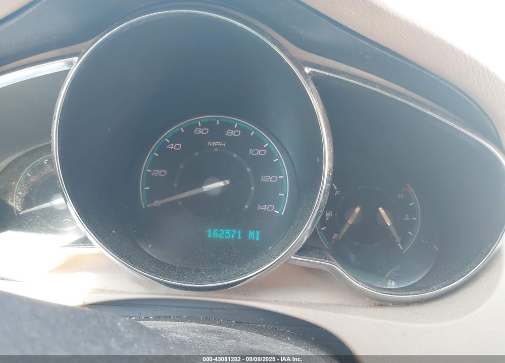 2011 CHEVROLET MALIBU VIN: 1G1ZD5E11BF108176