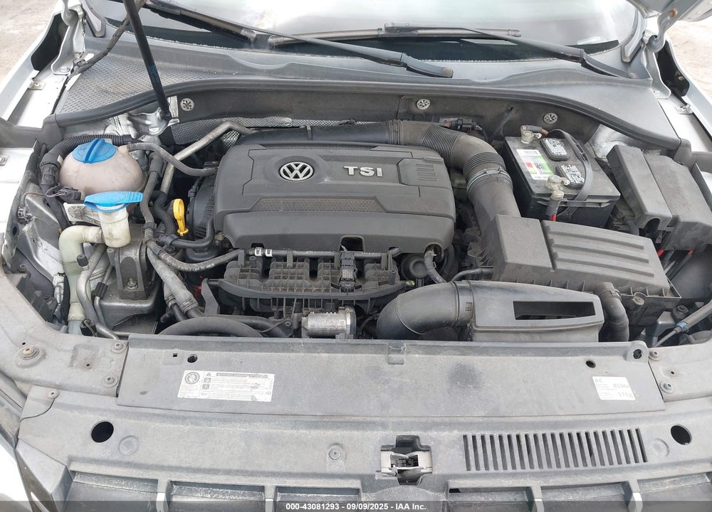 2015 VOLKSWAGEN PASSAT VIN: 1VWBT7A38FC003203