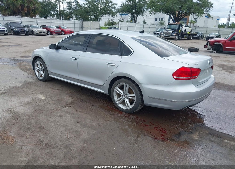 2015 VOLKSWAGEN PASSAT VIN: 1VWBT7A38FC003203