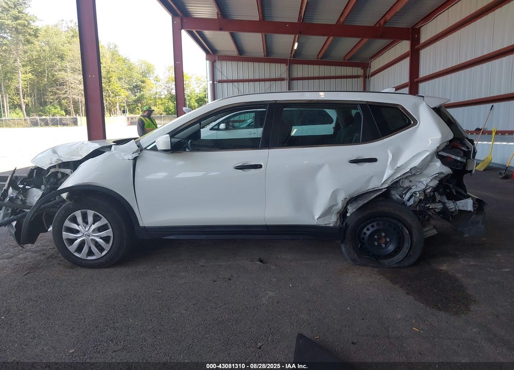 2019 NISSAN ROGUE VIN: 5N1AT2MT3KC718926
