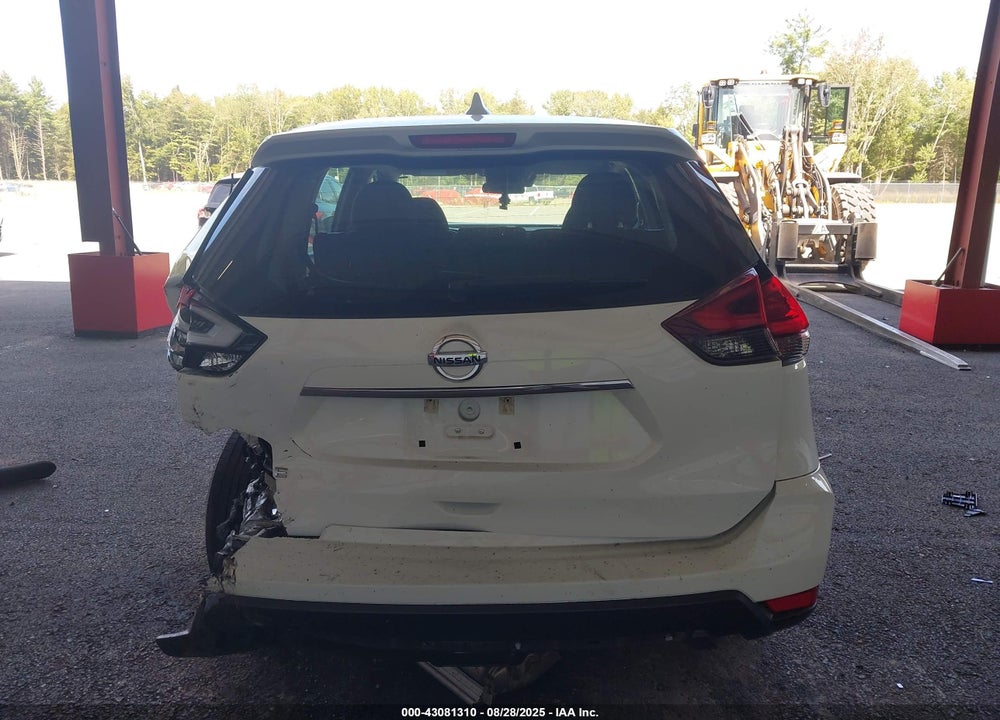 2019 NISSAN ROGUE VIN: 5N1AT2MT3KC718926