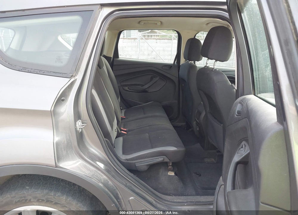 2013 FORD ESCAPE VIN: 1FMCU0F70DUB37911