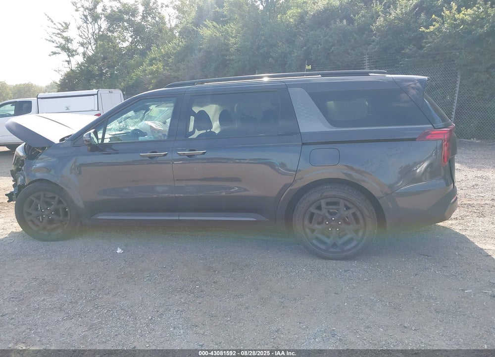 2025 KIA CARNIVAL MPV SX VIN: KNDNE5K37S6483854