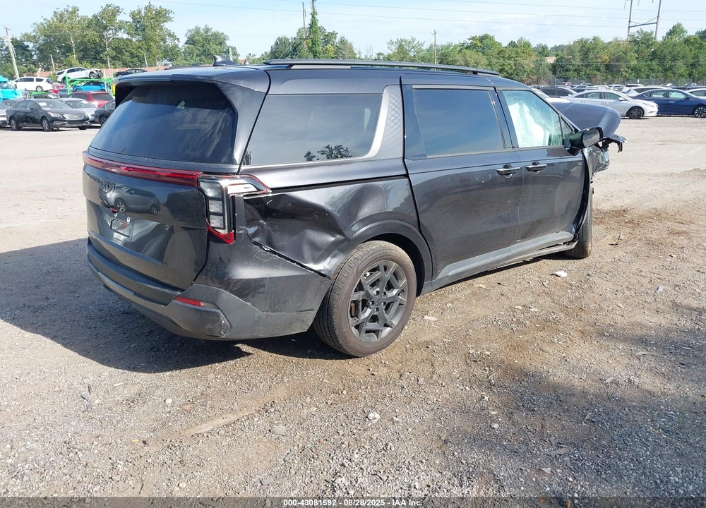 2025 KIA CARNIVAL MPV SX VIN: KNDNE5K37S6483854