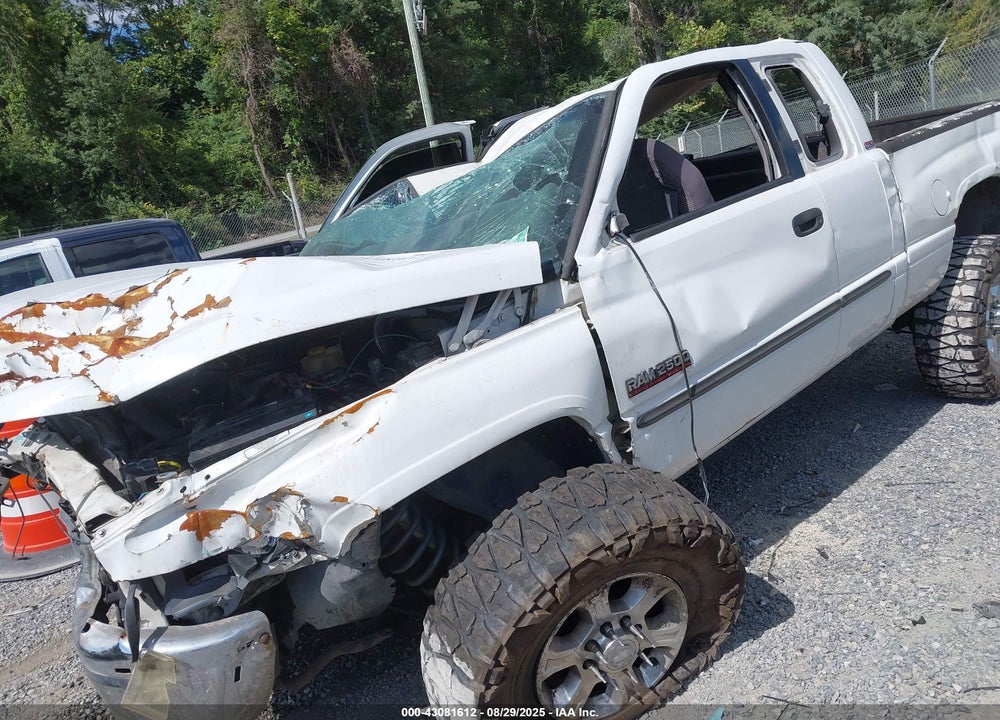 2001 DODGE RAM 2500 ST VIN: 1B7KF23631J581864