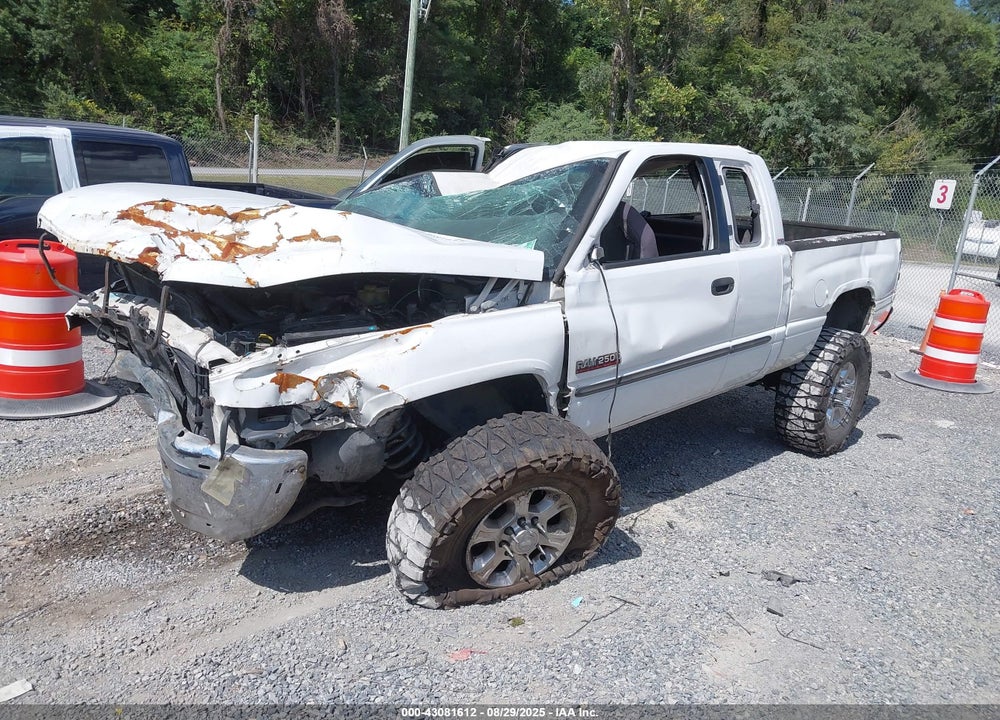 2001 DODGE RAM 2500 ST VIN: 1B7KF23631J581864