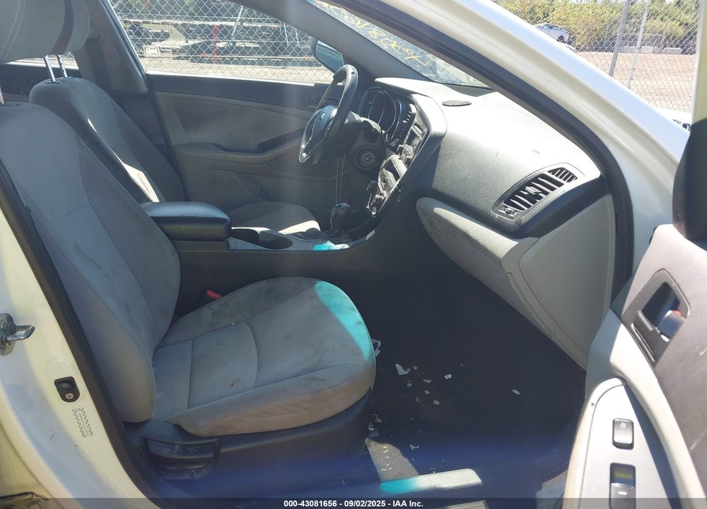 2013 KIA OPTIMA VIN: KNAGM4A76D5317776