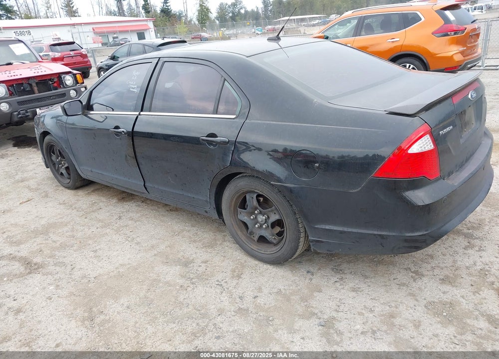 2011 FORD FUSION VIN: 3FAHP0HA2BR329738