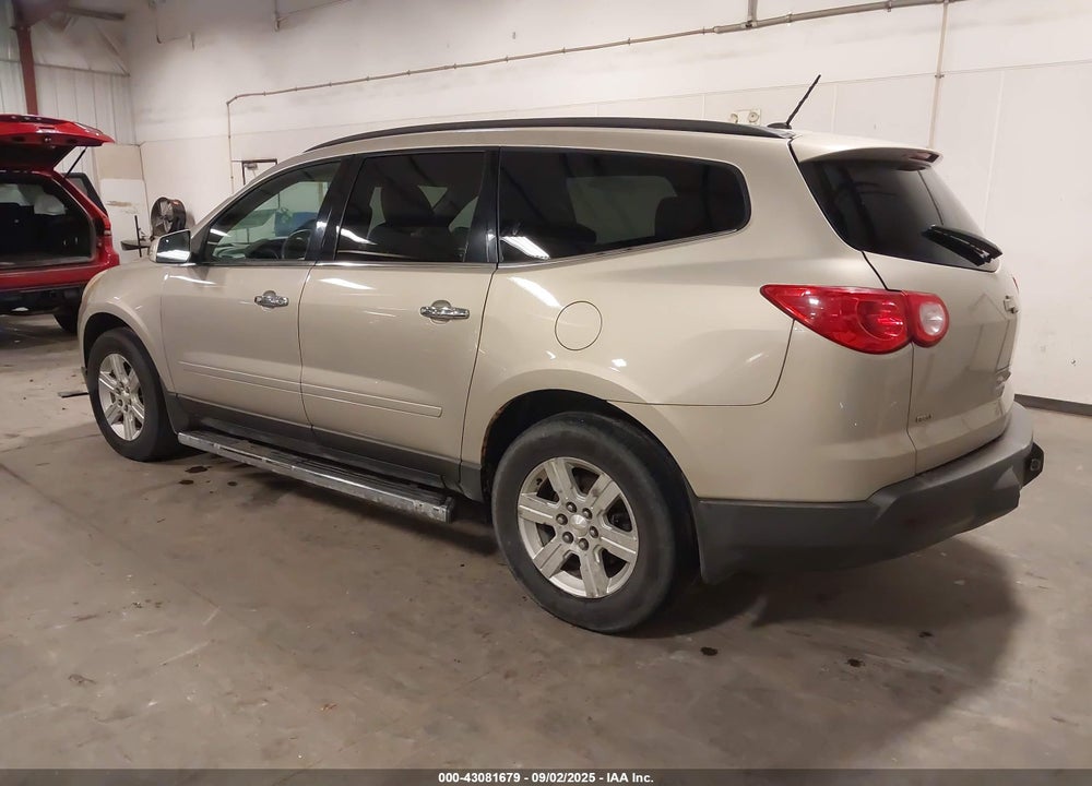 2011 CHEVROLET TRAVERSE VIN: 1GNKVJED8BJ294019