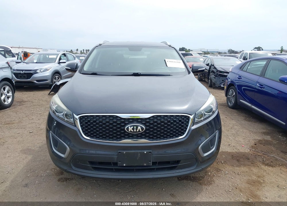 2017 KIA SORENTO 2.4L LX VIN: 5XYPG4A35HG279073