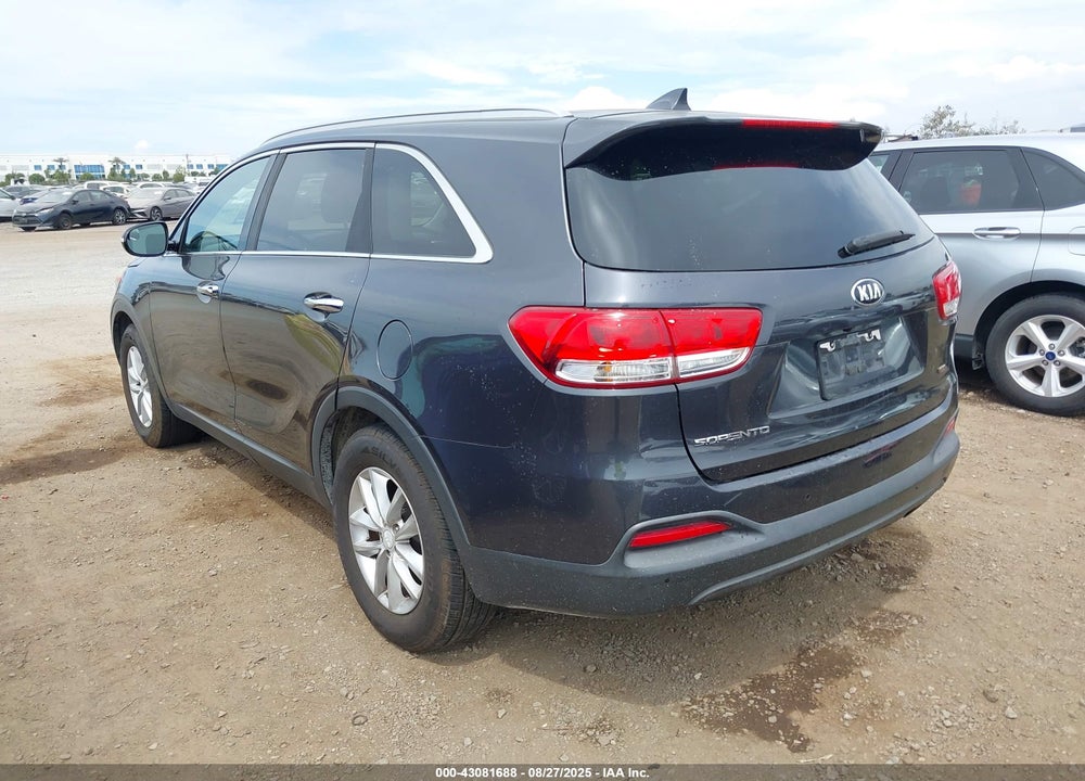 2017 KIA SORENTO 2.4L LX VIN: 5XYPG4A35HG279073