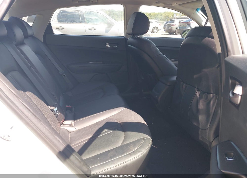 2020 KIA OPTIMA SE VIN: 5XXGT4L36LG426832