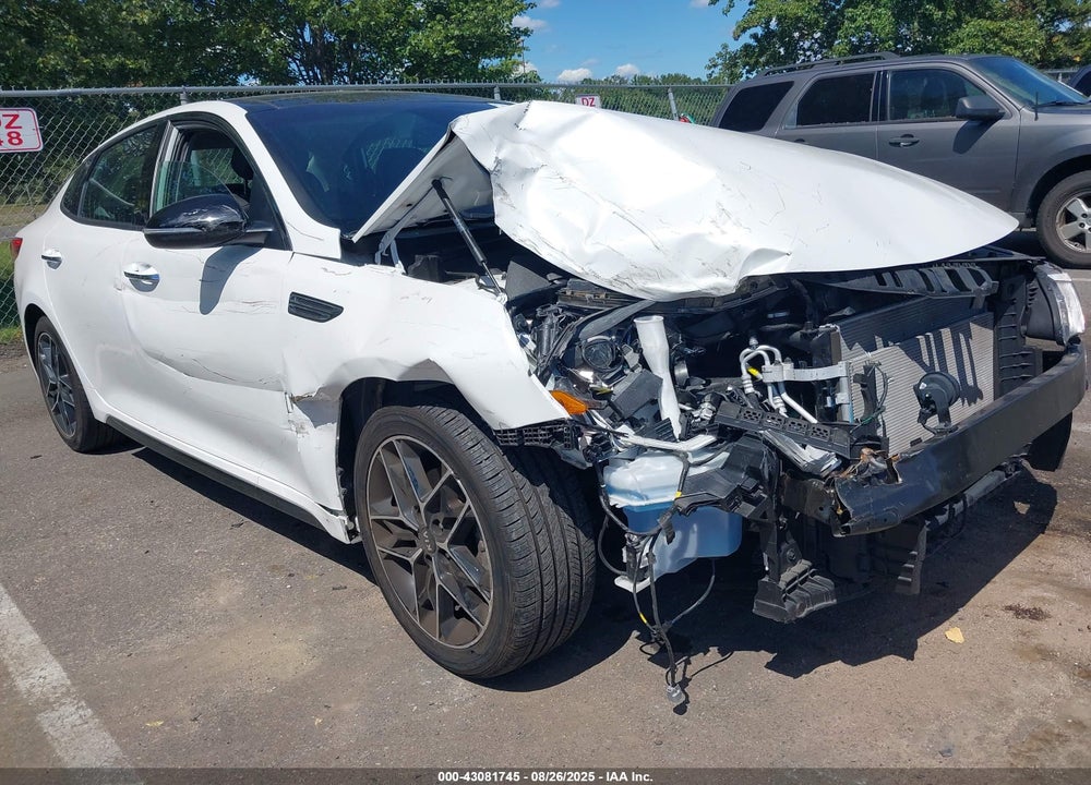 2020 KIA OPTIMA SE VIN: 5XXGT4L36LG426832
