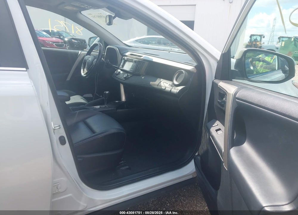 2015 TOYOTA RAV4 VIN: 2T3DFREV9FW322262