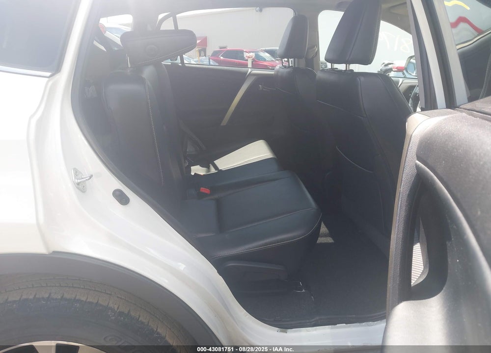 2015 TOYOTA RAV4 VIN: 2T3DFREV9FW322262