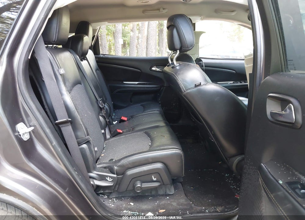 2018 DODGE JOURNEY CROSSROAD AWD VIN: 3C4PDDGGXJT388453