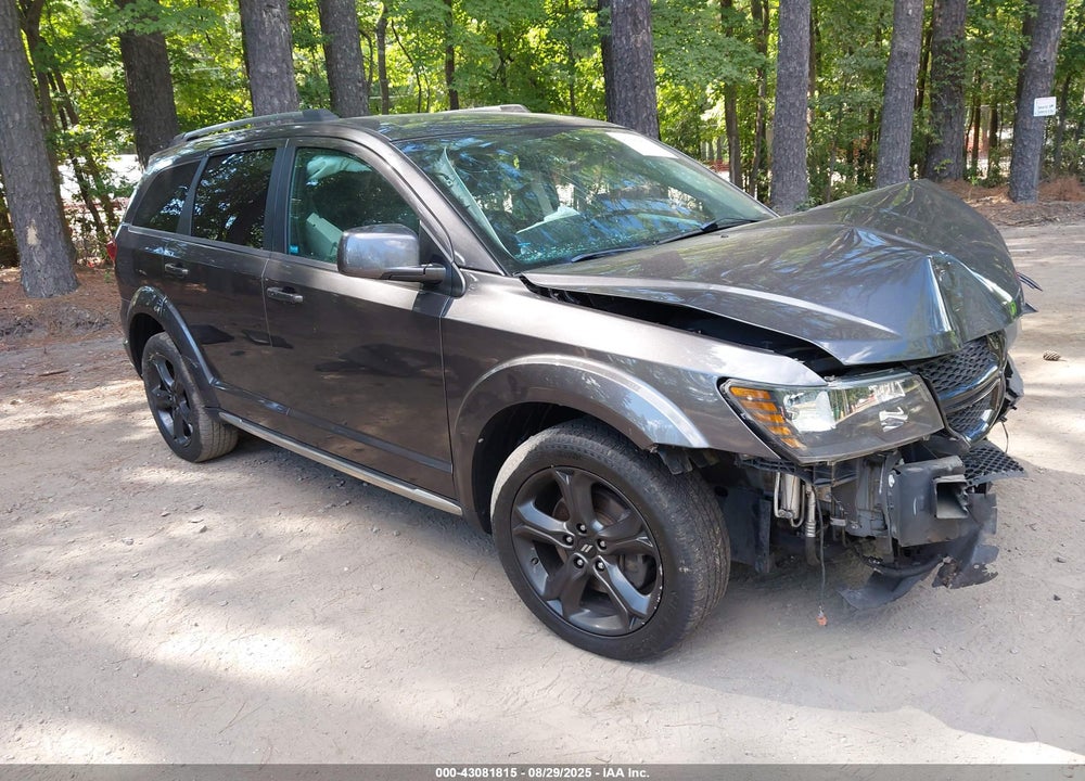 2018 DODGE JOURNEY CROSSROAD AWD VIN: 3C4PDDGGXJT388453