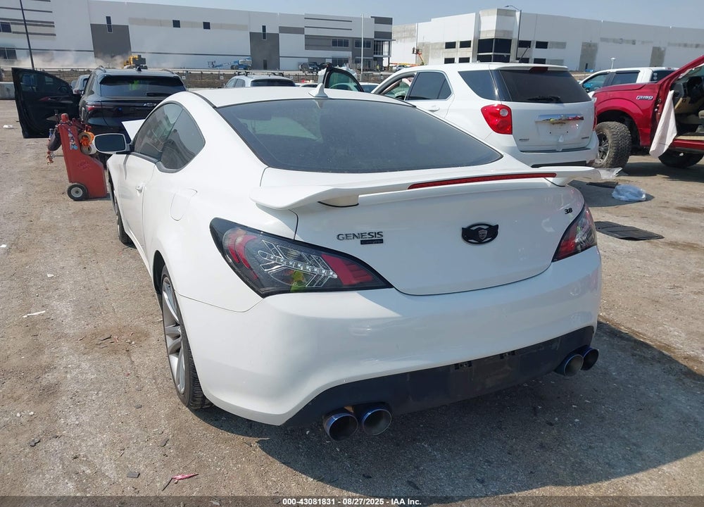 2012 HYUNDAI GENESIS 3.8 TRACK VIN: KMHHU6KH1CU076607