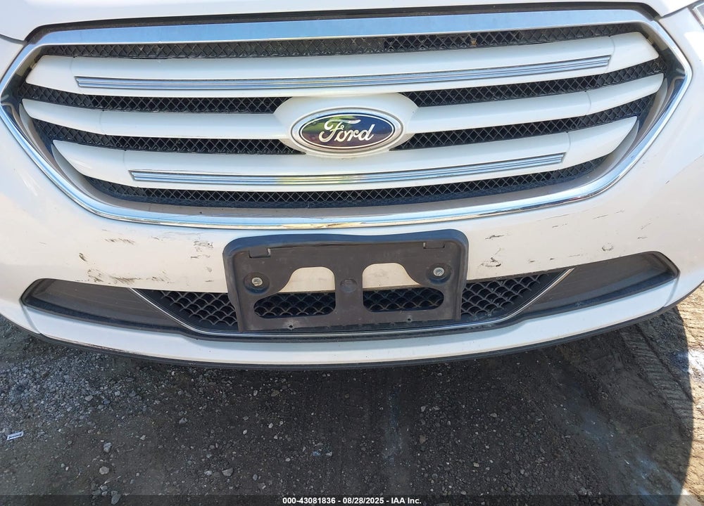 2015 FORD TAURUS LIMITED VIN: 1FAHP2F85FG202457