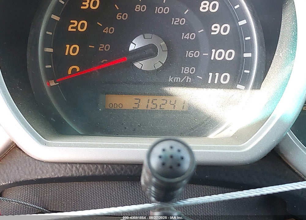 2004 TOYOTA 4RUNNER LIMITED V8 VIN: JTEBT17R640030583
