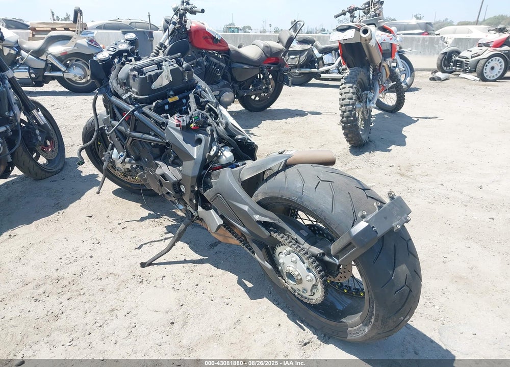 2020 M. V. AGUSTA BRUTALE 800 DRAGSTER RR VIN: ZCGPJGNU0LV004710
