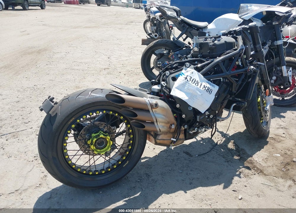 2020 M. V. AGUSTA BRUTALE 800 DRAGSTER RR VIN: ZCGPJGNU0LV004710