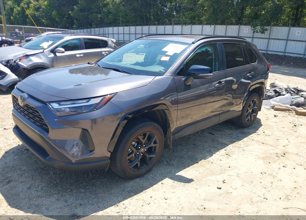 2024 TOYOTA RAV4 XLE VIN: 2T3W1RFV8RC267606
