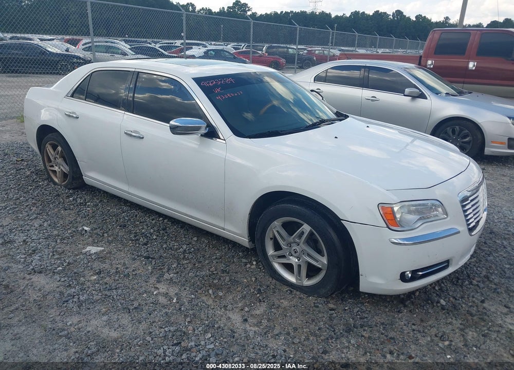 2014 CHRYSLER 300C AWD VIN: 2C3CCAKG5EH273284