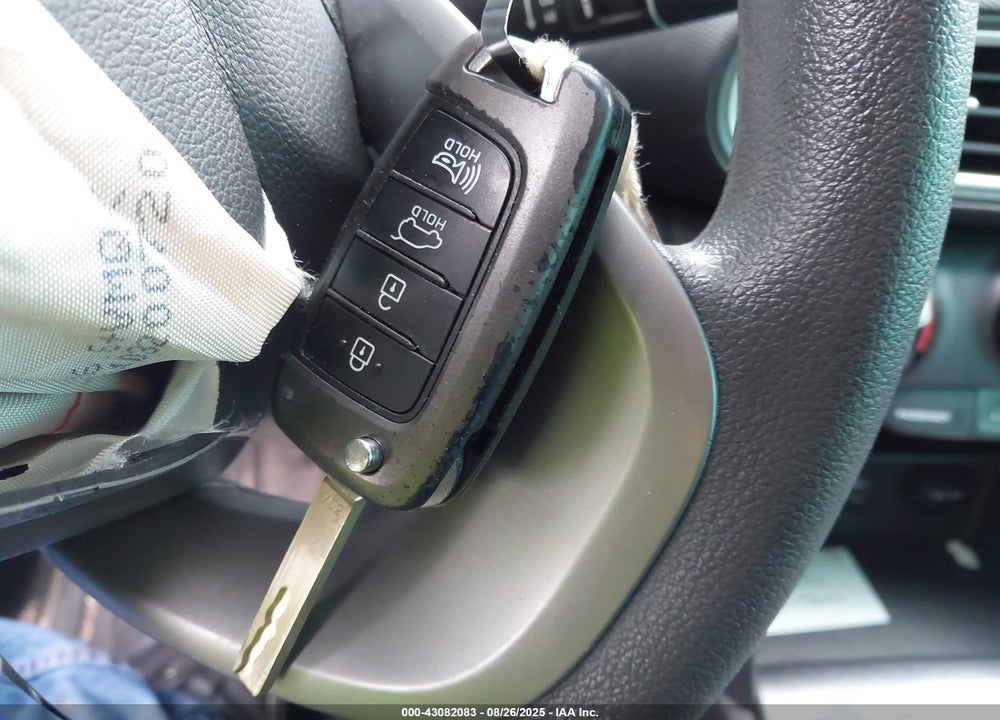 2021 HYUNDAI KONA SE VIN: KM8K1CAAXMU627488