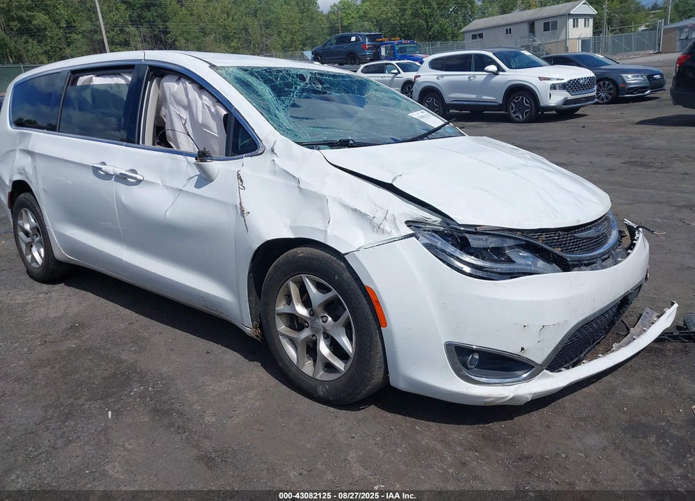 2018 CHRYSLER PACIFICA TOURING PLUS VIN: 2C4RC1FG8JR172180