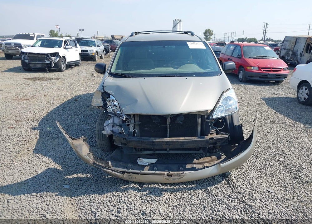 2004 TOYOTA SIENNA LE VIN: 5TDZA23C84S017816