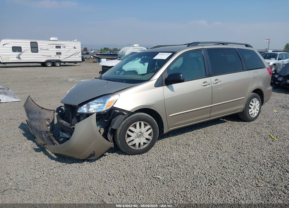 2004 TOYOTA SIENNA LE VIN: 5TDZA23C84S017816