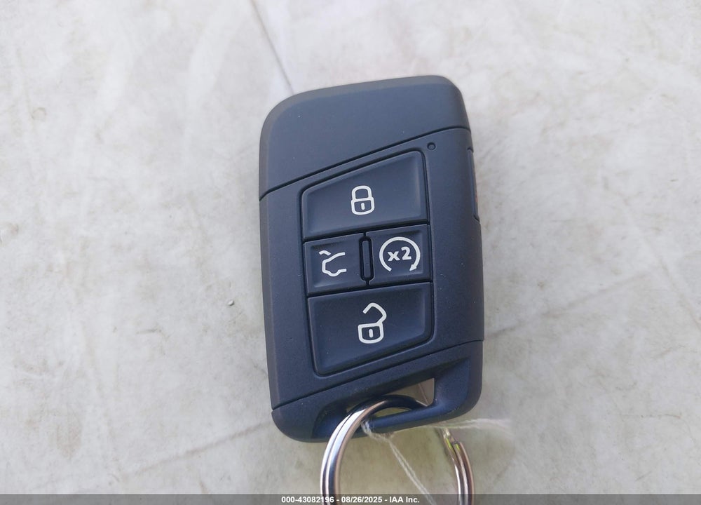 2024 VOLKSWAGEN TAOS VIN: 3VVVX7B27RM089358