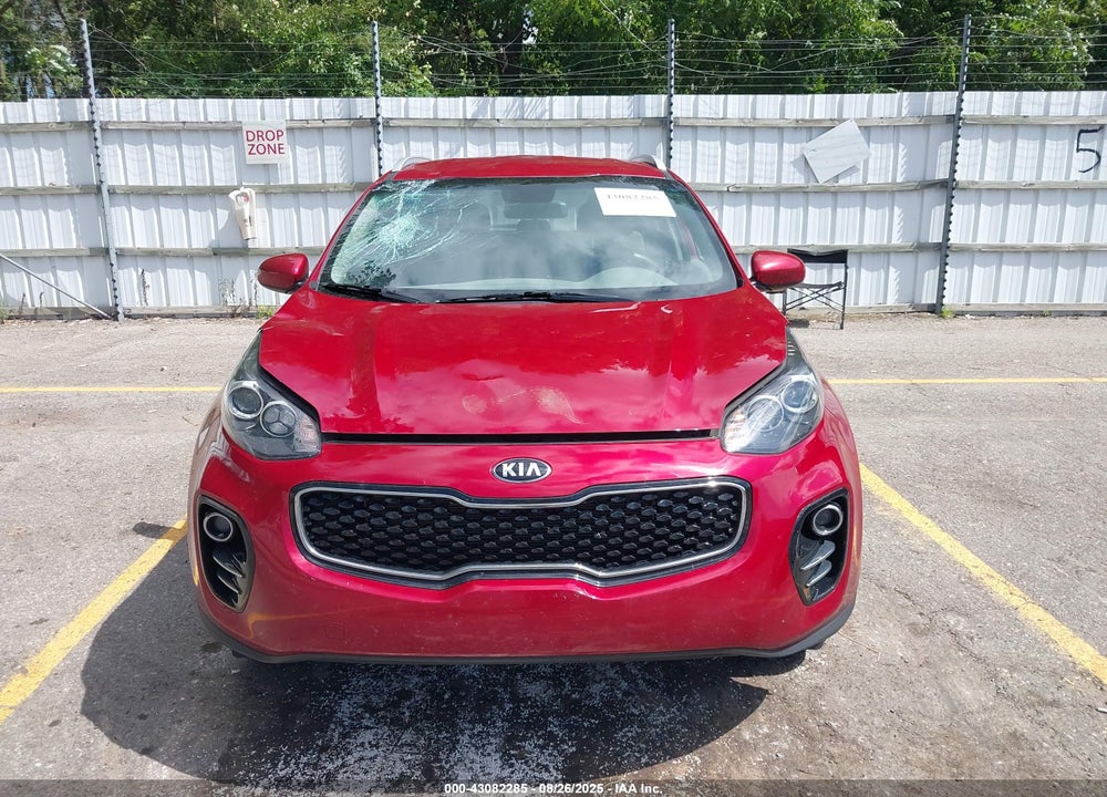 2018 KIA SPORTAGE LX VIN: KNDPMCAC1J7322863