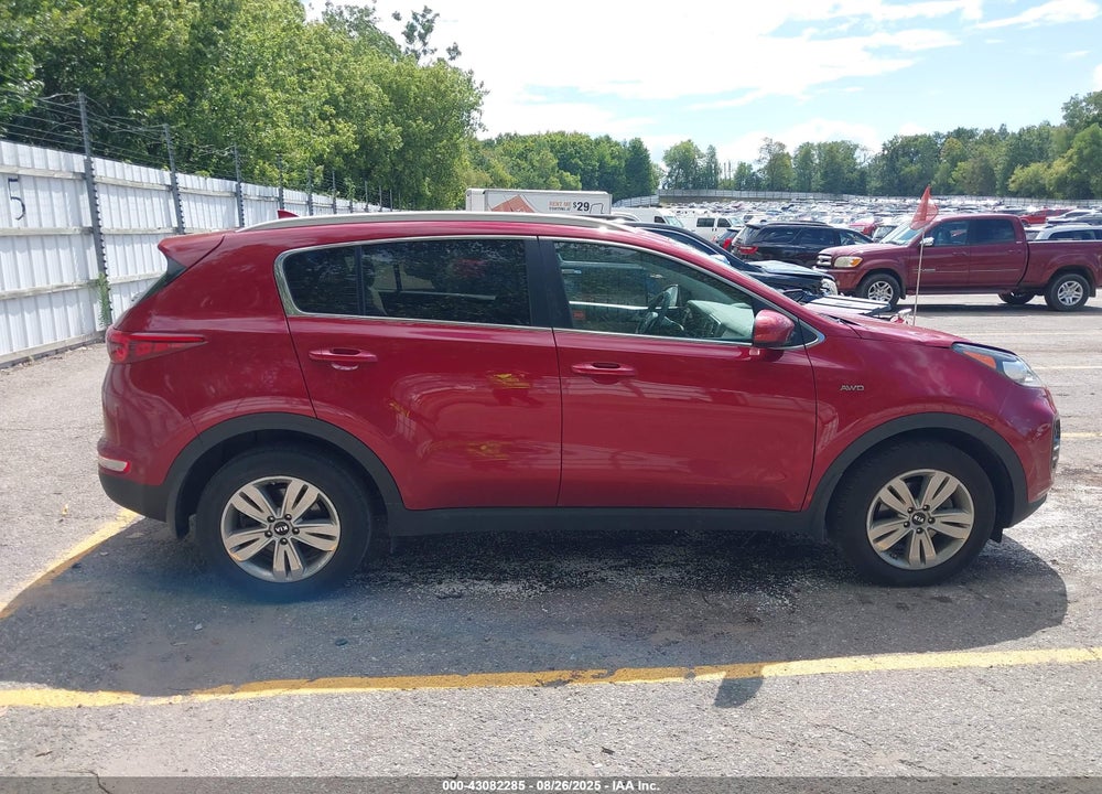 2018 KIA SPORTAGE LX VIN: KNDPMCAC1J7322863