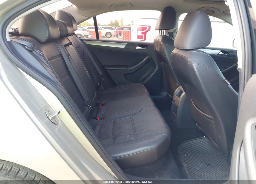 2015 VOLKSWAGEN JETTA VIN: 3VWD07AJ0FM316762