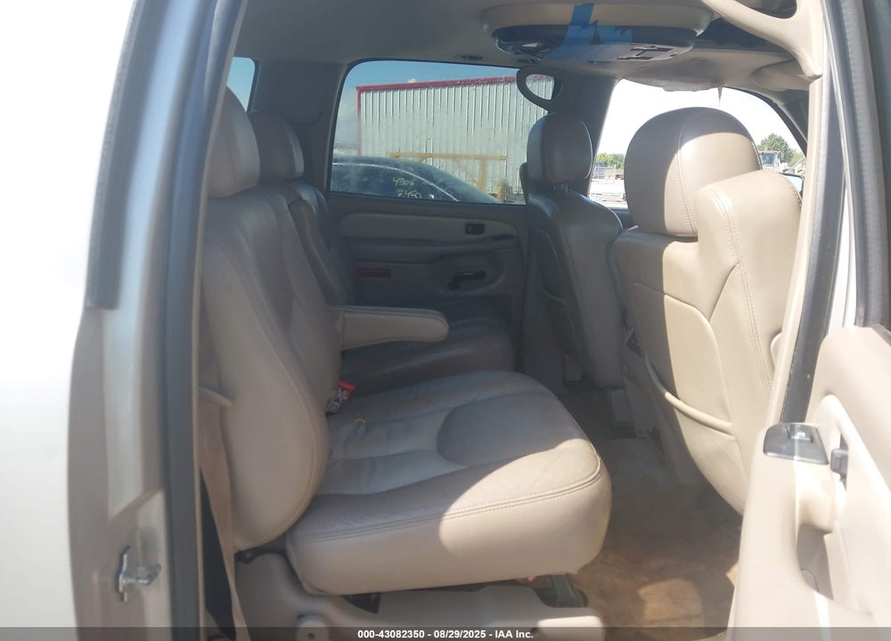 2004 GMC YUKON XL 1500 DENALI VIN: 1GKFK66U74J213422