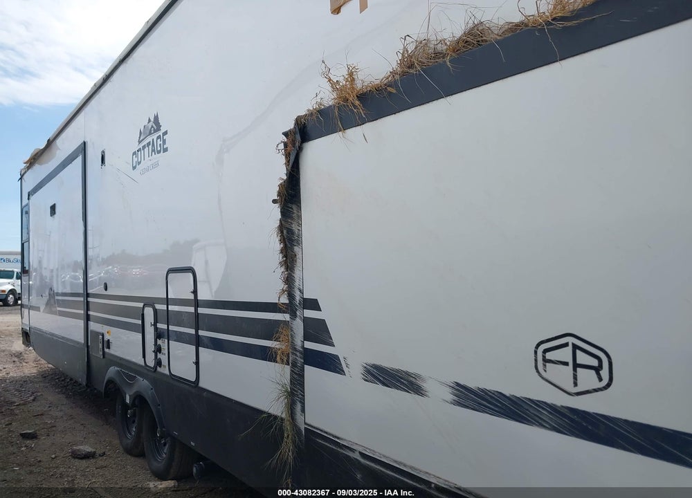2025 FORREST CAMPER VIN: 4X4TCRS29SS234405