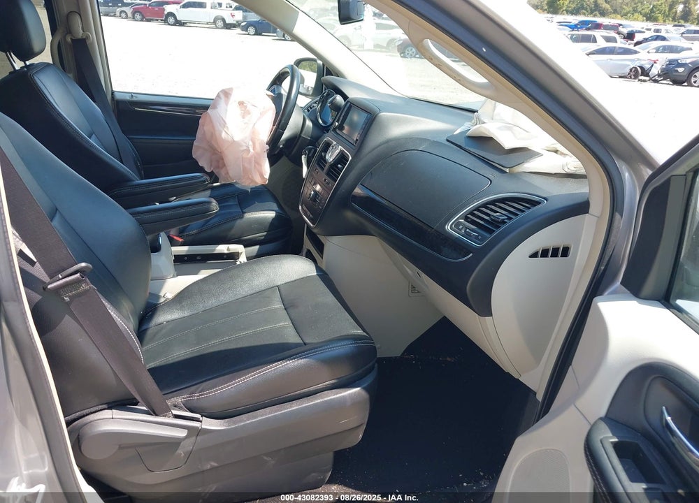 2015 CHRYSLER TOWN & COUNTRY TOURING VIN: 2C4RC1BG5FR554003