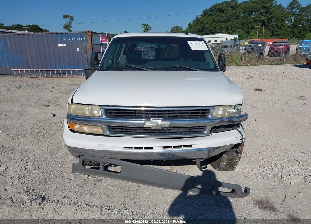 2003 CHEVROLET SUBURBAN 1500 LT VIN: 1GNFK16Z13J265726