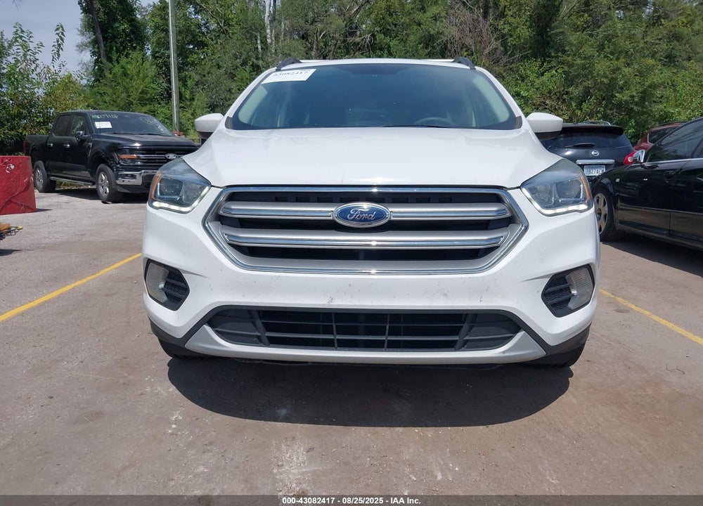 2017 FORD ESCAPE VIN: 1FMCU0GDXHUB99617