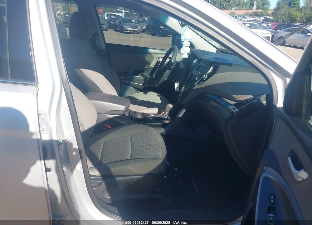 2013 HYUNDAI SANTA FE VIN: 5XYZTDLB1DG044169