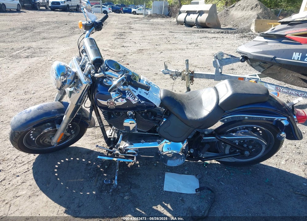 2013 HARLEY-DAVIDSON FLSTF FATBOY VIN: 1HD1BXV18DB032423