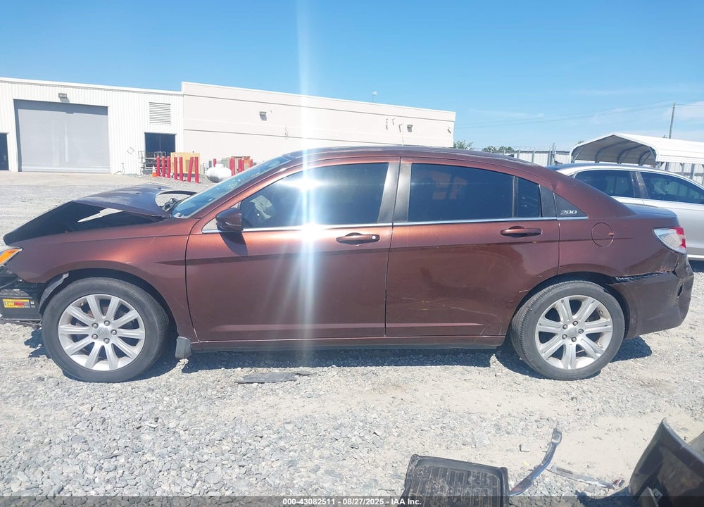 2012 CHRYSLER 200 VIN: 1C3CCBBB3CN235020