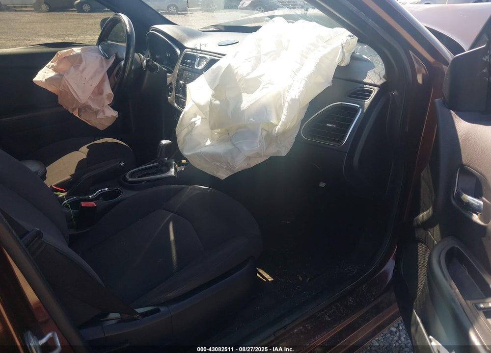 2012 CHRYSLER 200 VIN: 1C3CCBBB3CN235020
