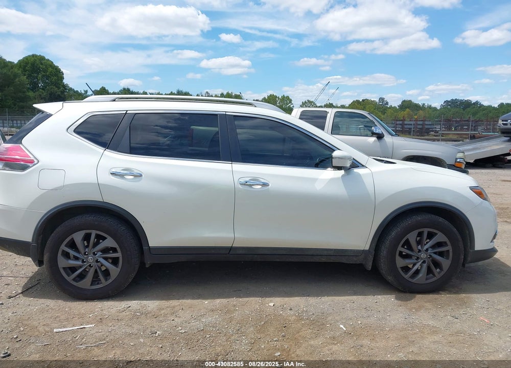 2016 NISSAN ROGUE SL VIN: 5N1AT2MV8GC840870