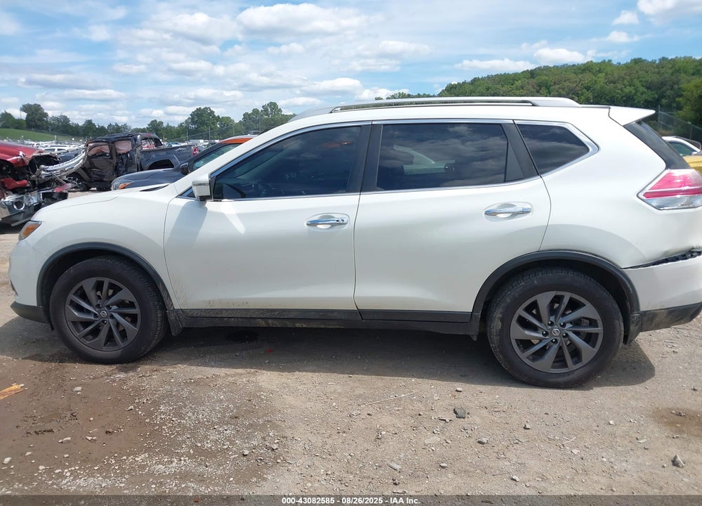 2016 NISSAN ROGUE SL VIN: 5N1AT2MV8GC840870