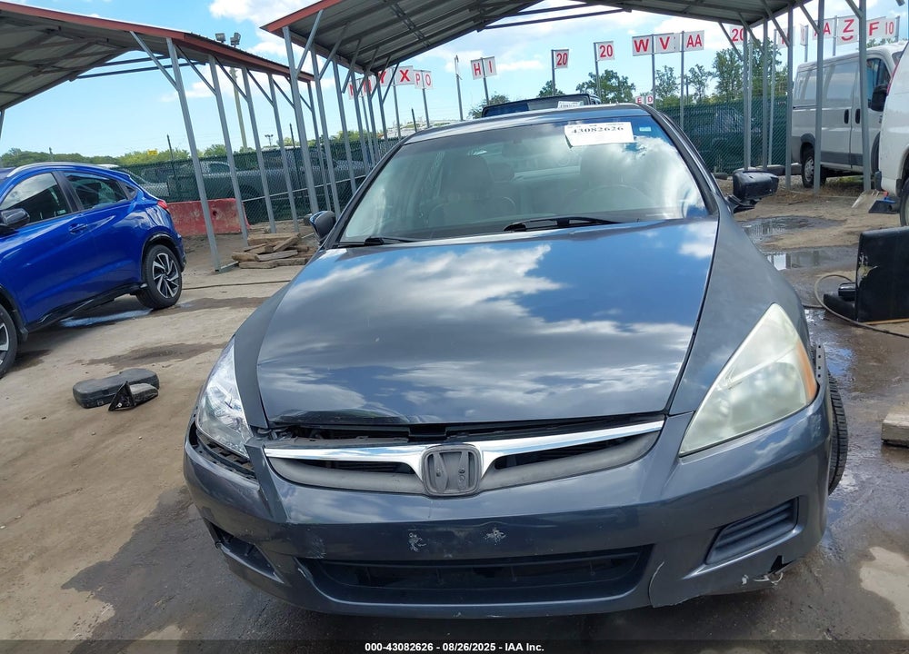 2007 HONDA ACCORD VIN: 1HGCM56857A025834