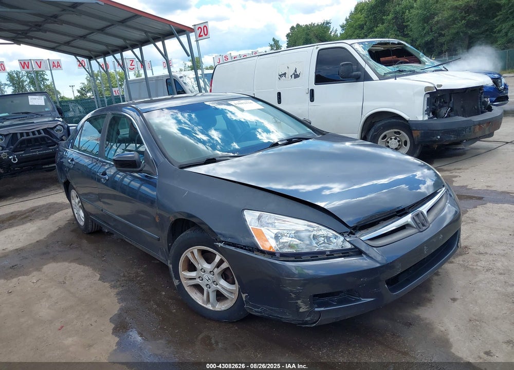 2007 HONDA ACCORD VIN: 1HGCM56857A025834